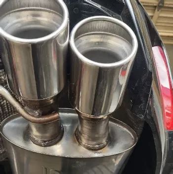 custom muffler shops.